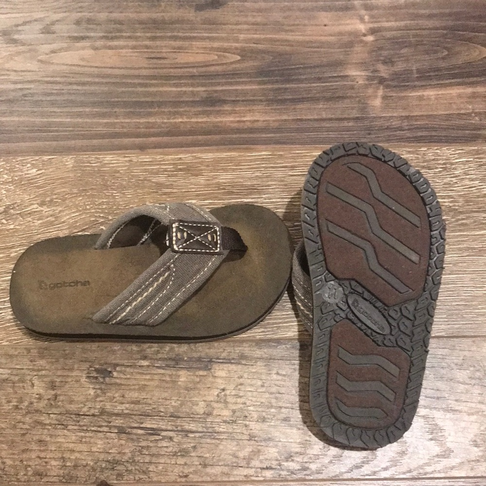 Little boys flip flops. Brand new